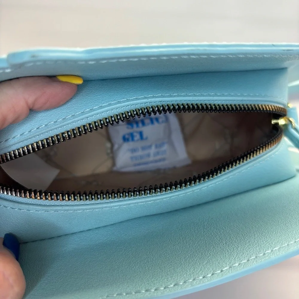 Betsey Johnson Crossbody Bag‎ Womens Small Blue Pink Frenchie Car Novelty Purse